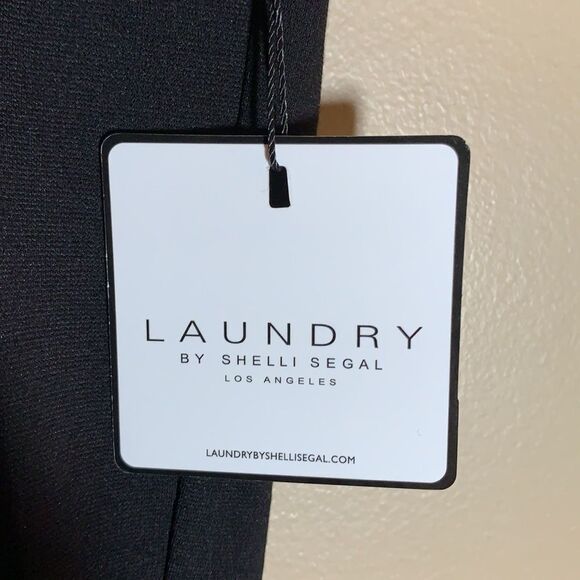 Laundry by Shelli Segal Black Shorts NWT - Picture 3 of 5